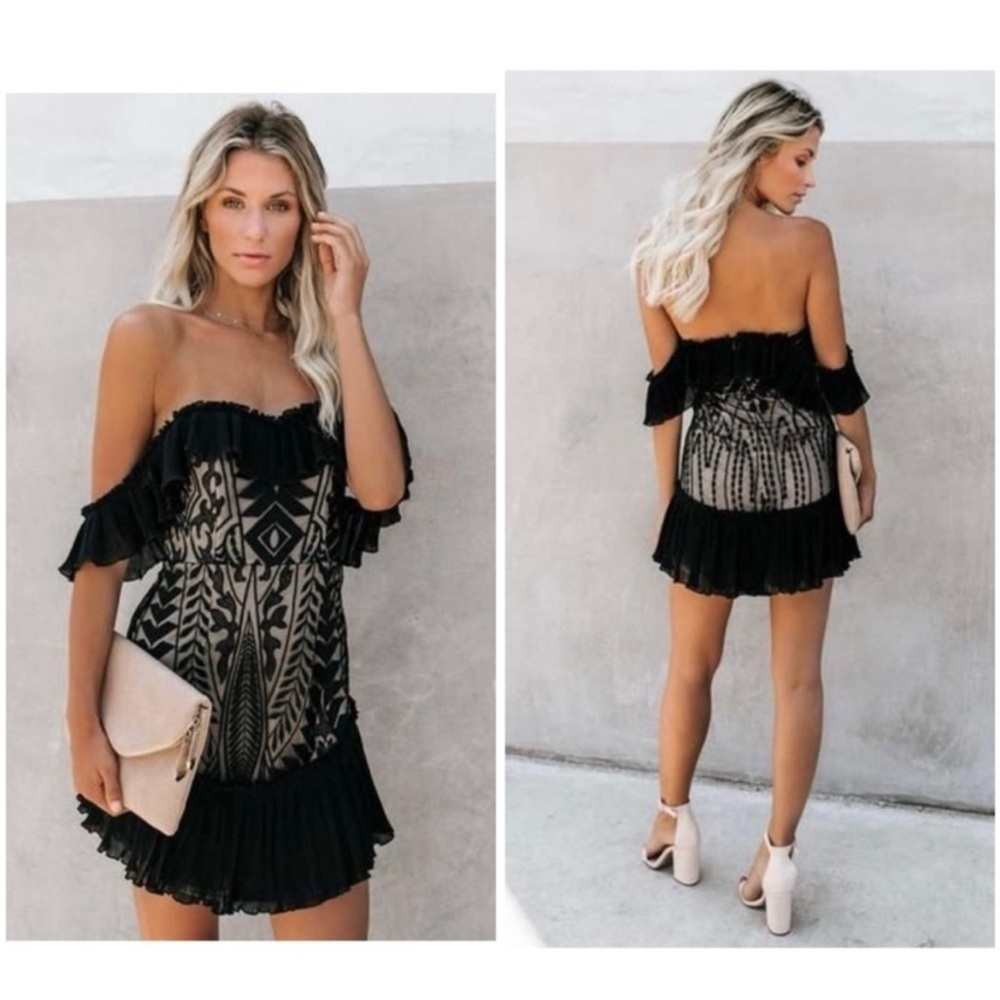 Saints + Secrets Vici Bouquet Toss Lace Ruffle Mini Dress Off The Shoulder Small